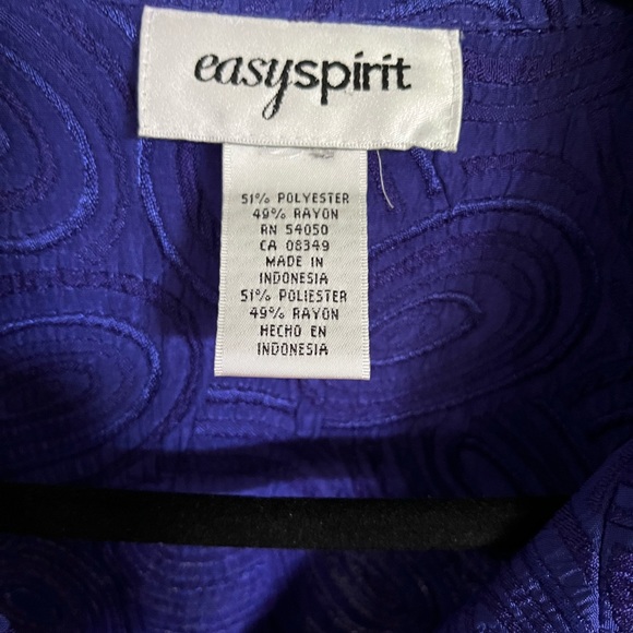 Easy Spirit brilliant purple poly/rayon blouse. Beautiful ❣️ - Picture 3 of 8